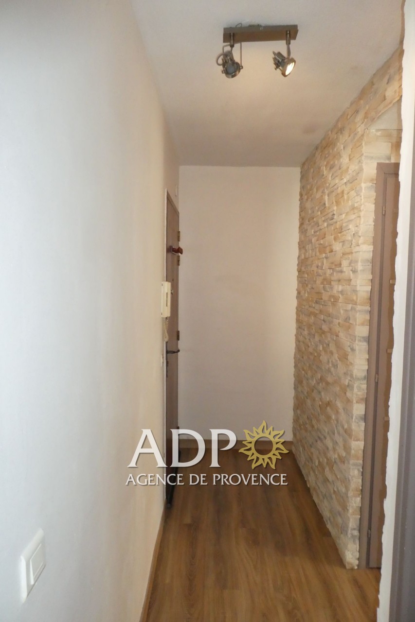 Location Appartement à Auribeau-sur-Siagne 2 pièces