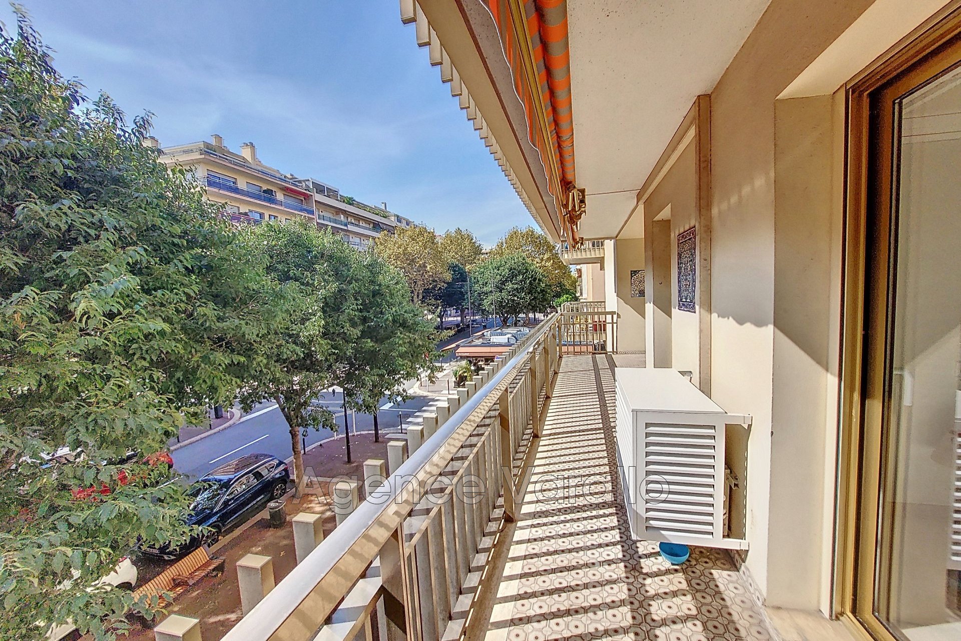 Location Appartement à Antibes 2 pièces