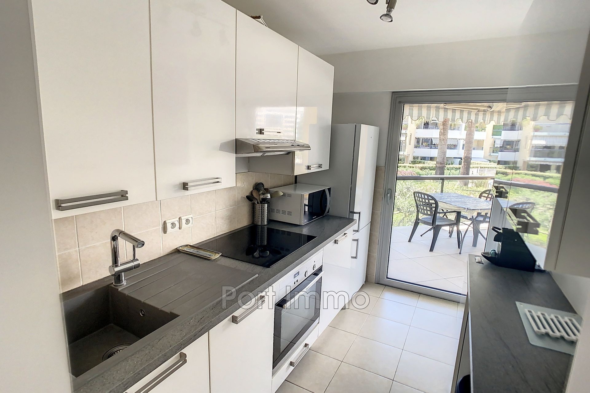 Location Appartement à Cagnes-sur-Mer 2 pièces