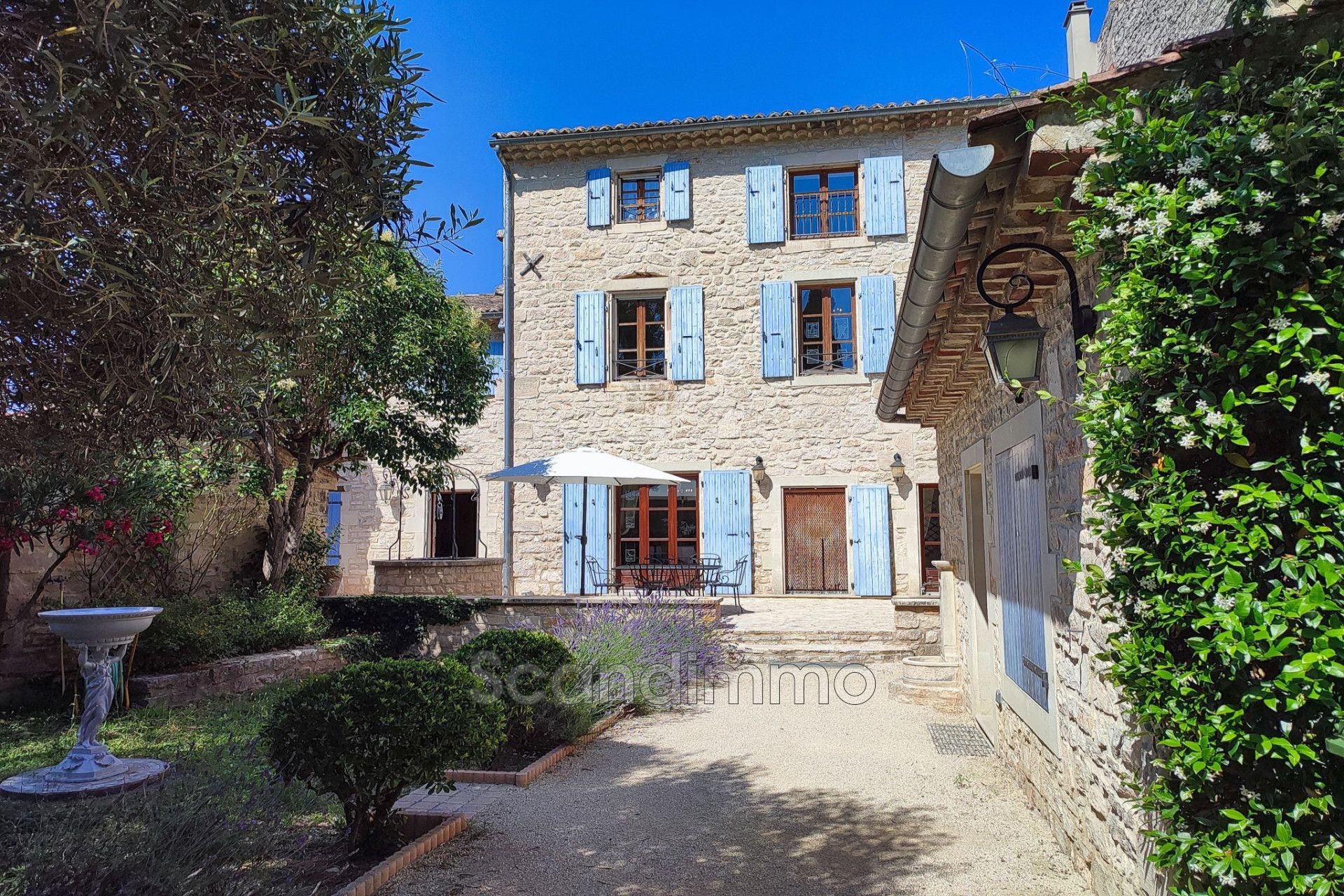 Vente Maison à Barjac 8 pièces