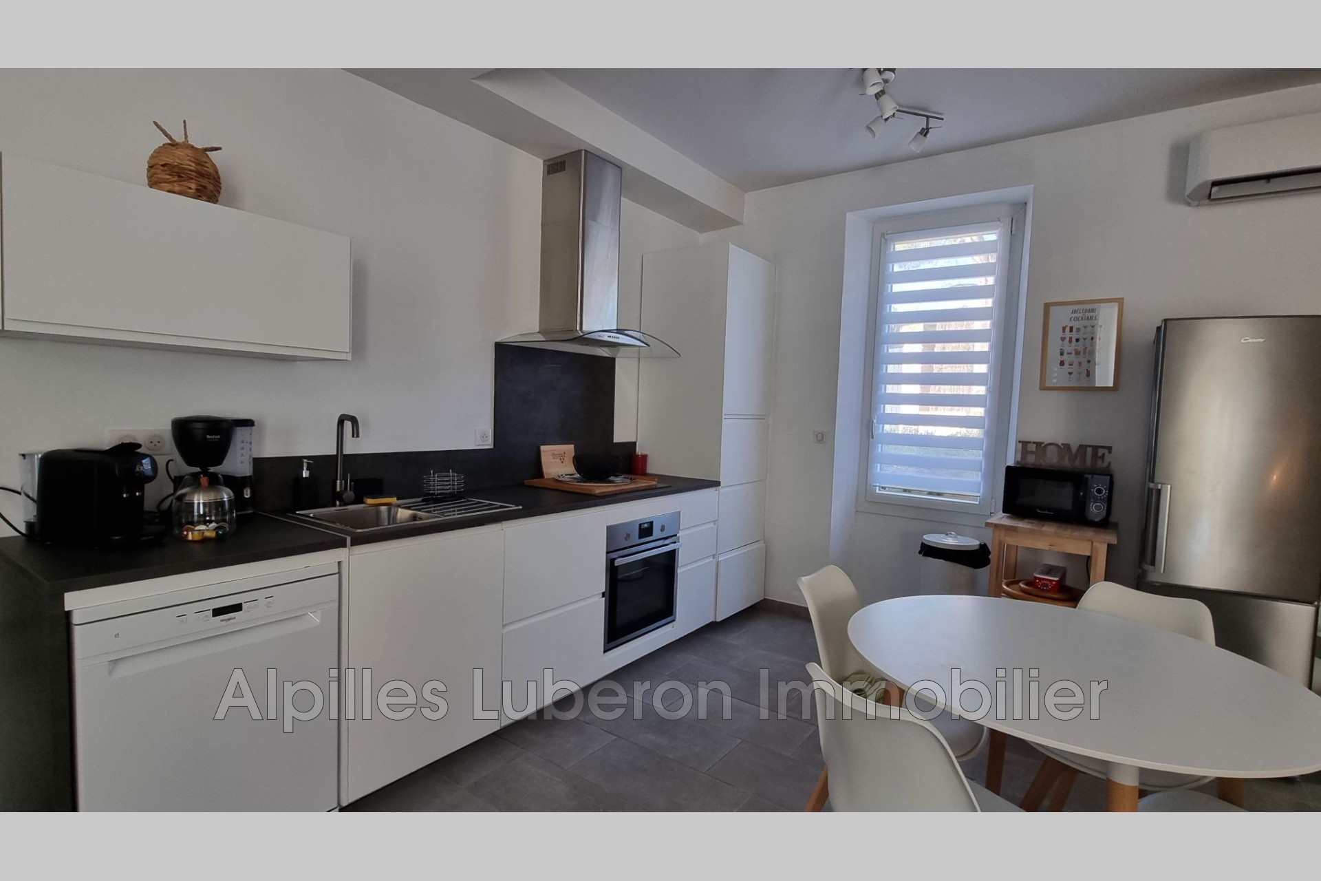 Location Appartement à Eygalières 2 pièces