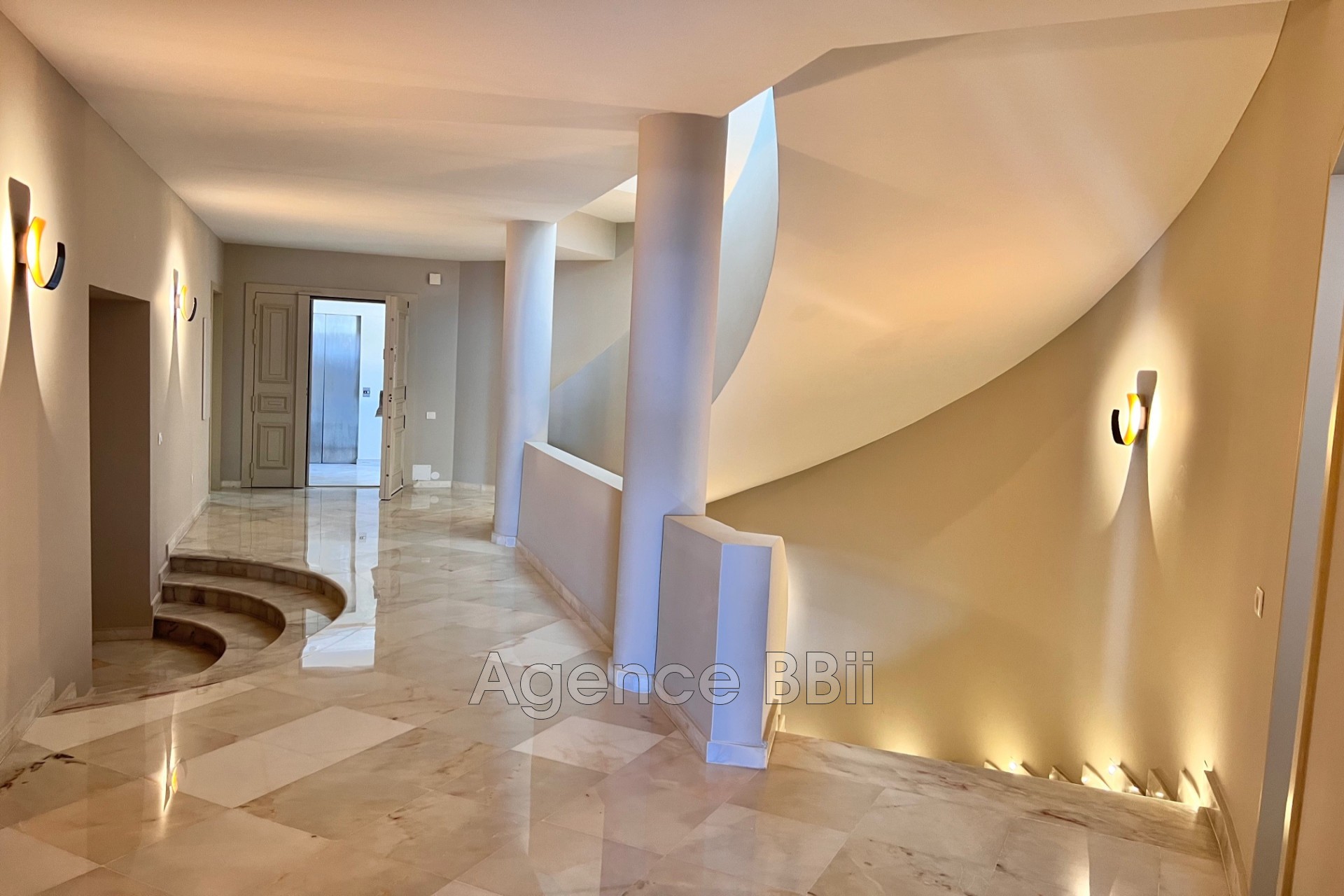 Vente Appartement à Cannes 8 pièces