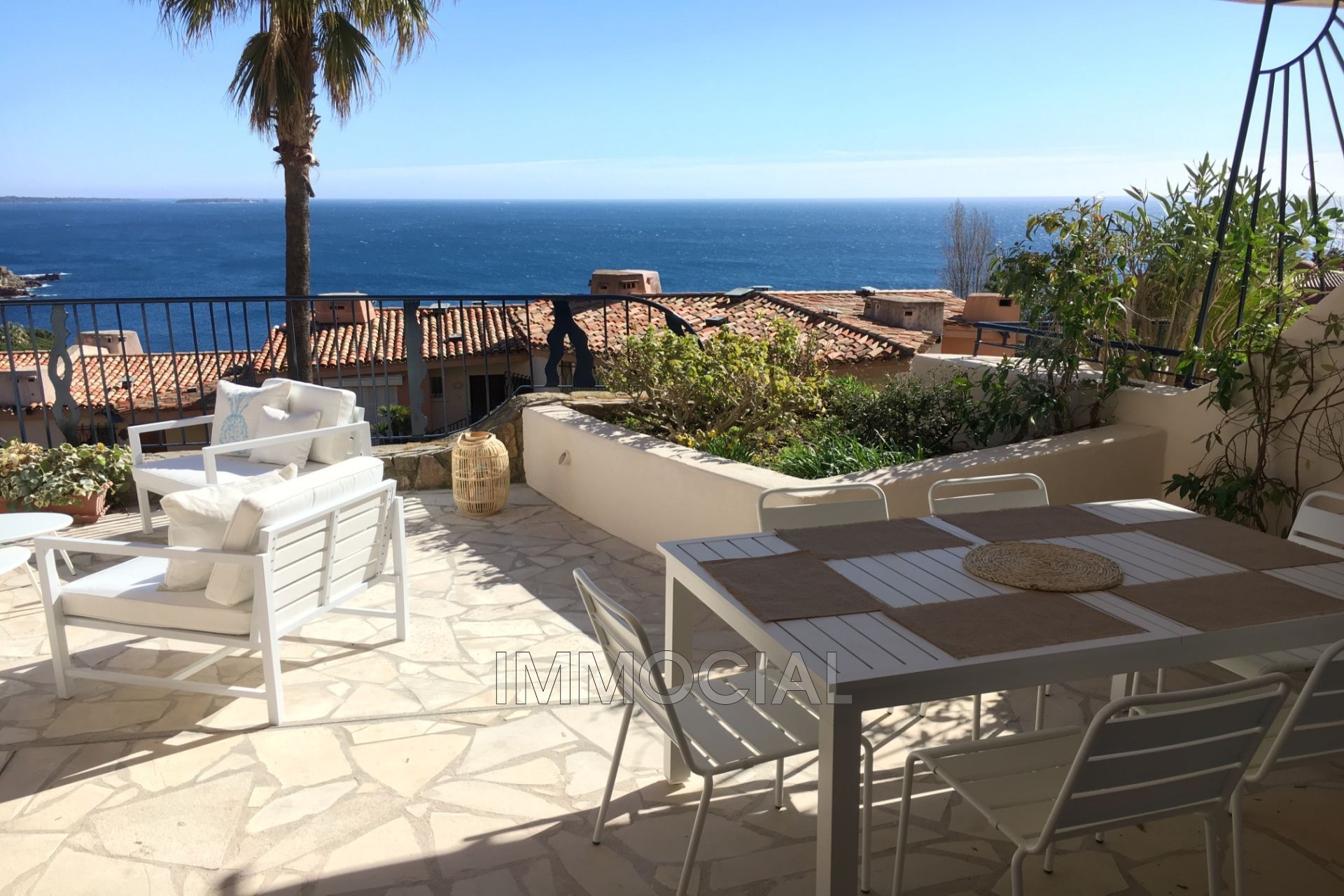 Location Appartement à Théoule-sur-Mer 4 pièces