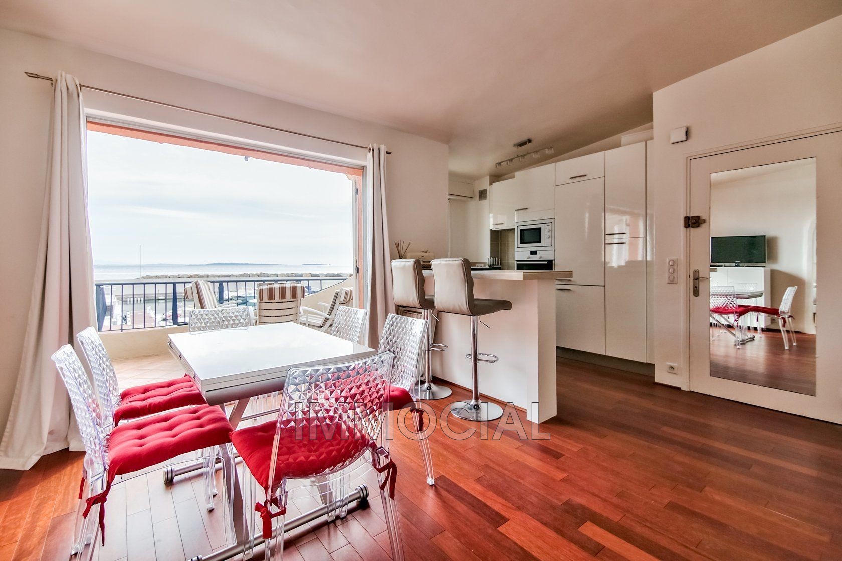 Location Appartement à Théoule-sur-Mer 2 pièces