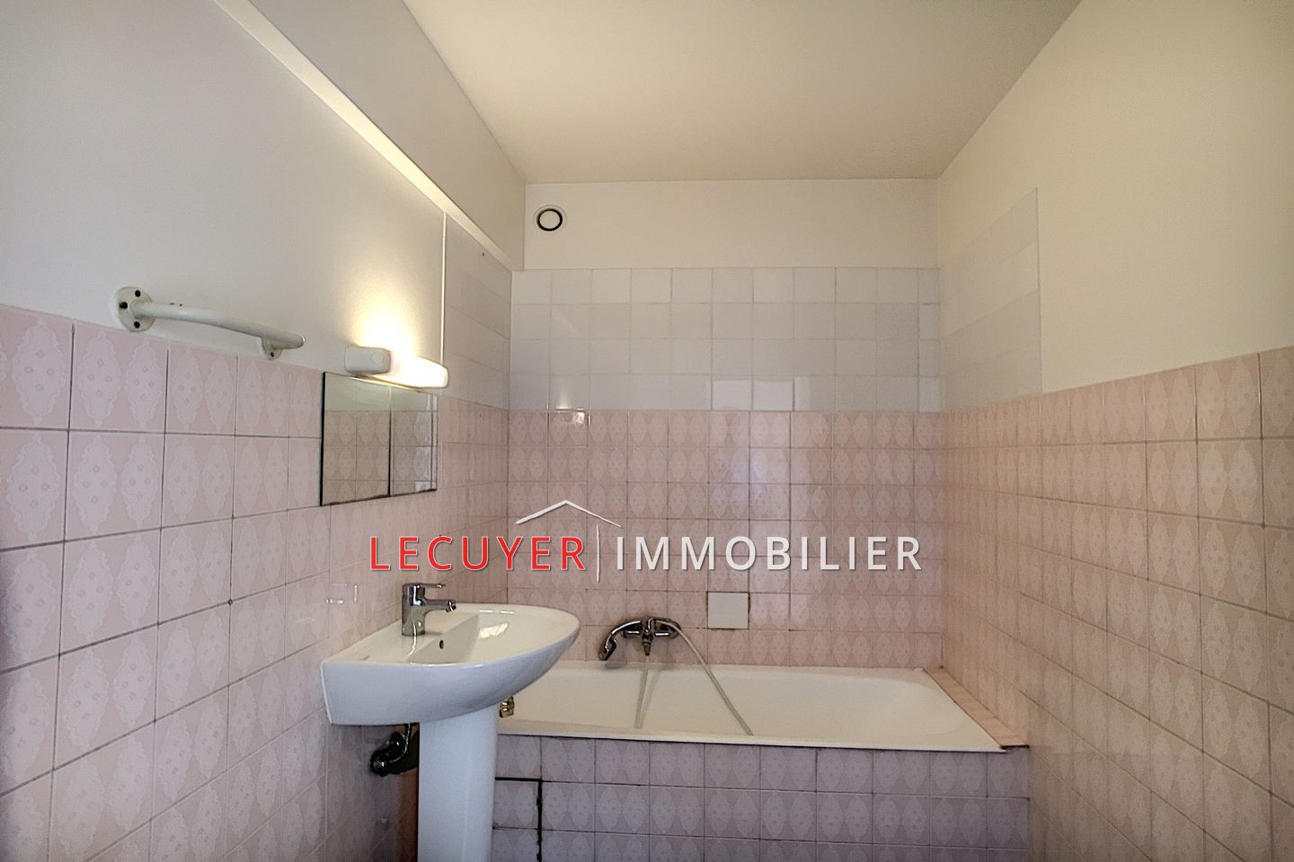 Location Appartement à Vallauris 1 pièce