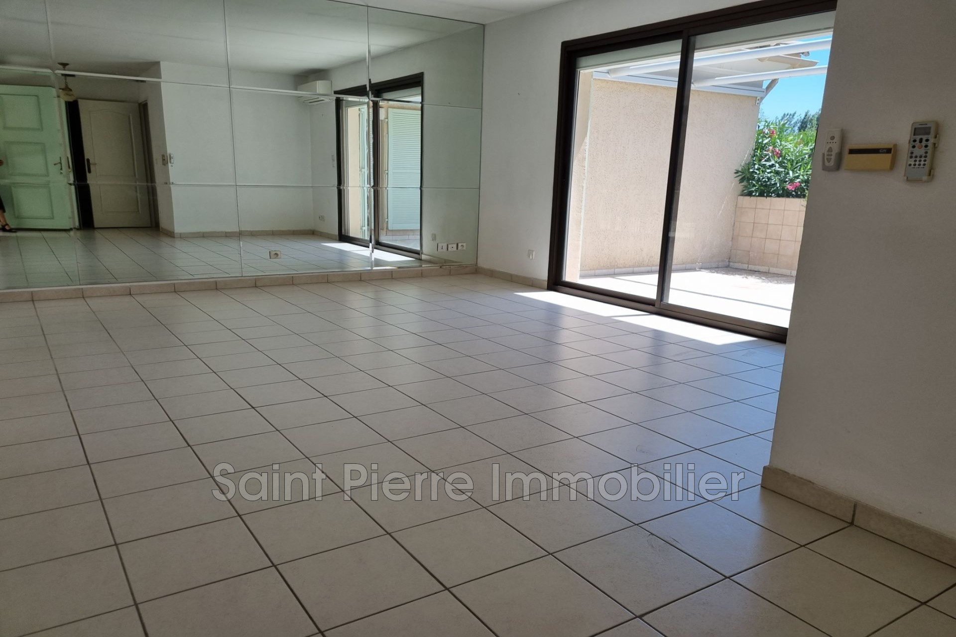 Location Maison à Villeneuve-Loubet 2 pièces