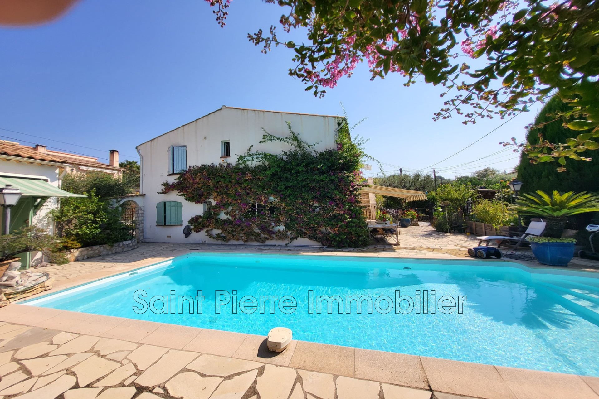 Vente Maison à Cagnes-sur-Mer 9 pièces