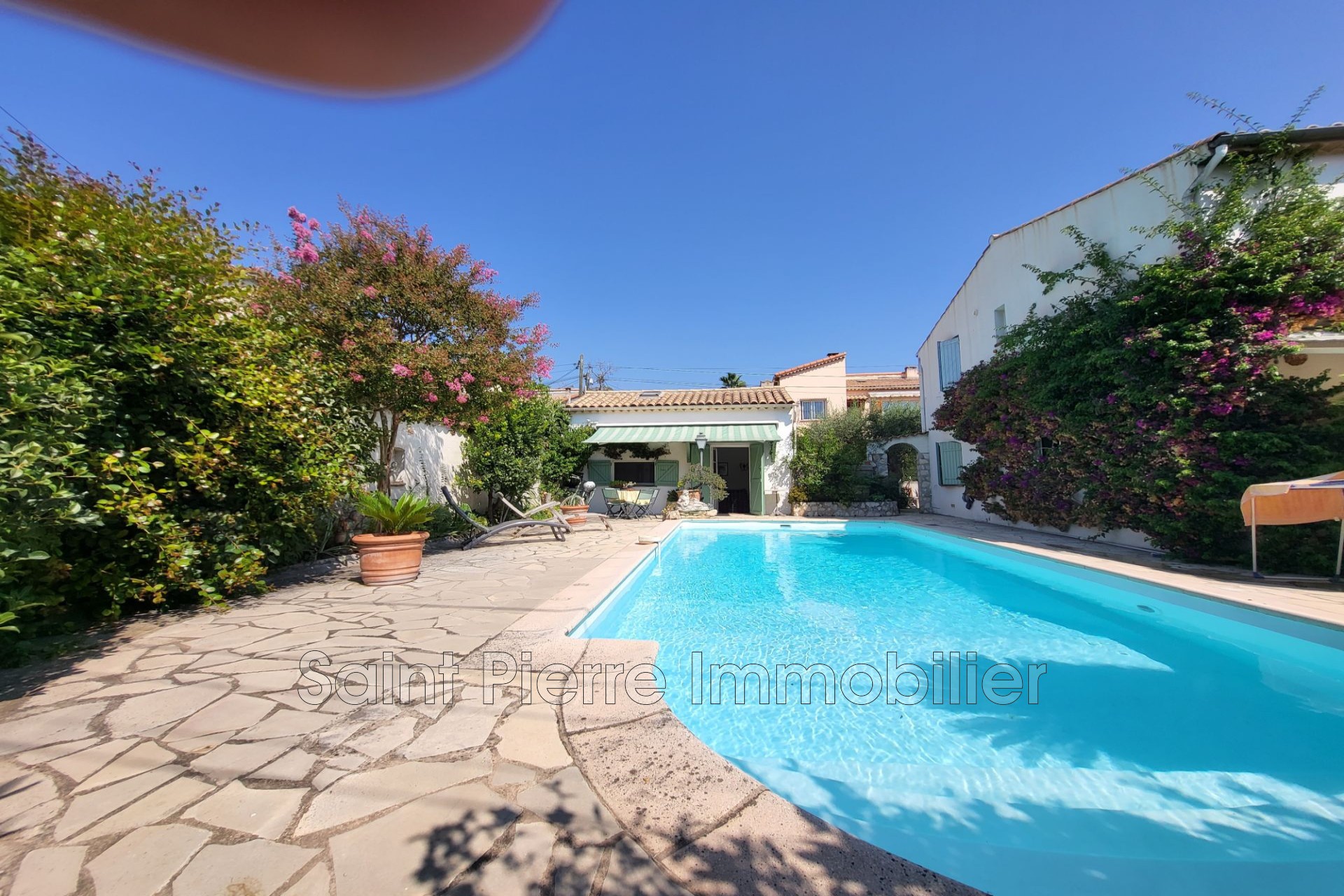 Vente Maison à Cagnes-sur-Mer 9 pièces