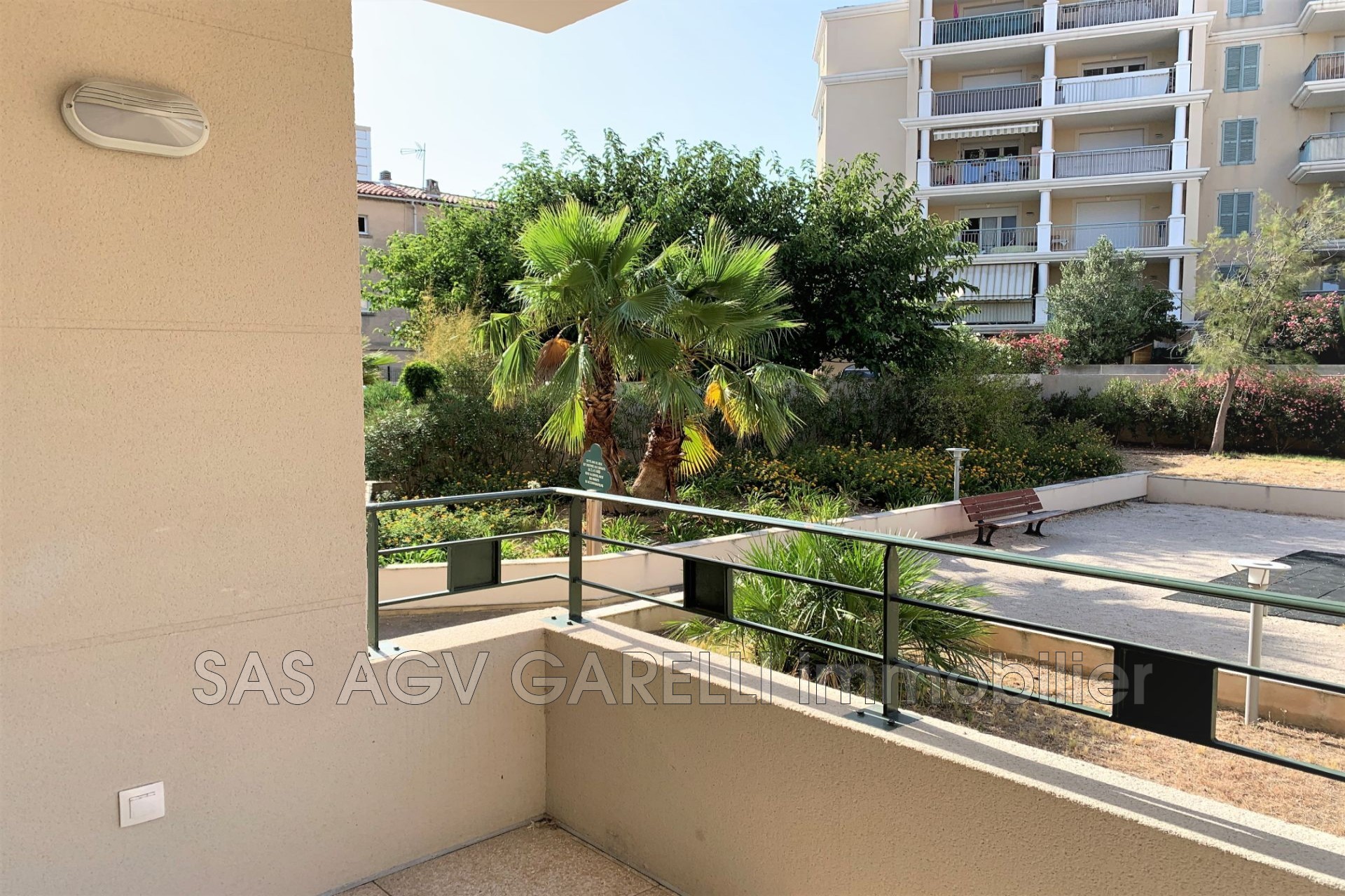 Location Appartement à Toulon 3 pièces