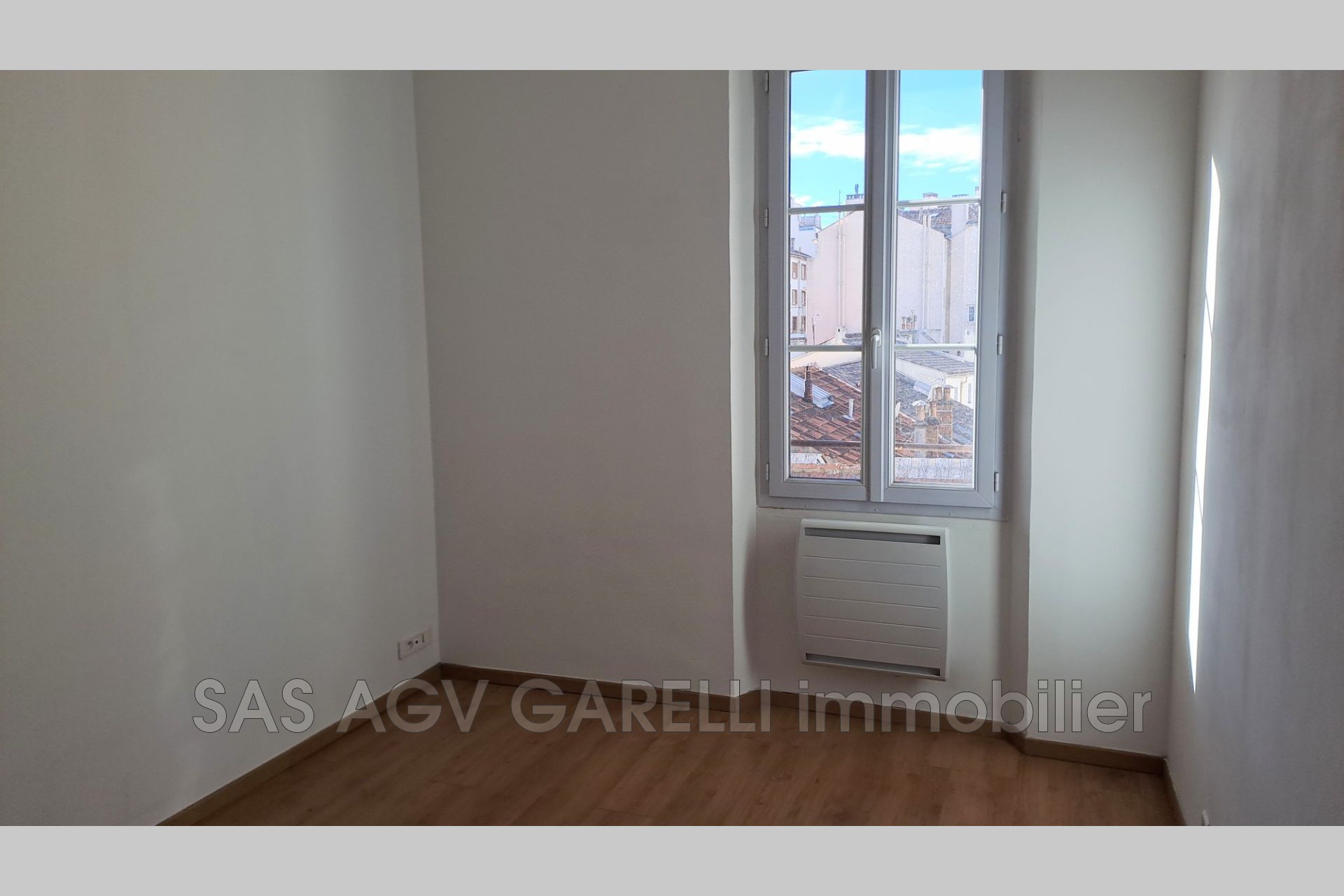 Location Appartement à Toulon 3 pièces