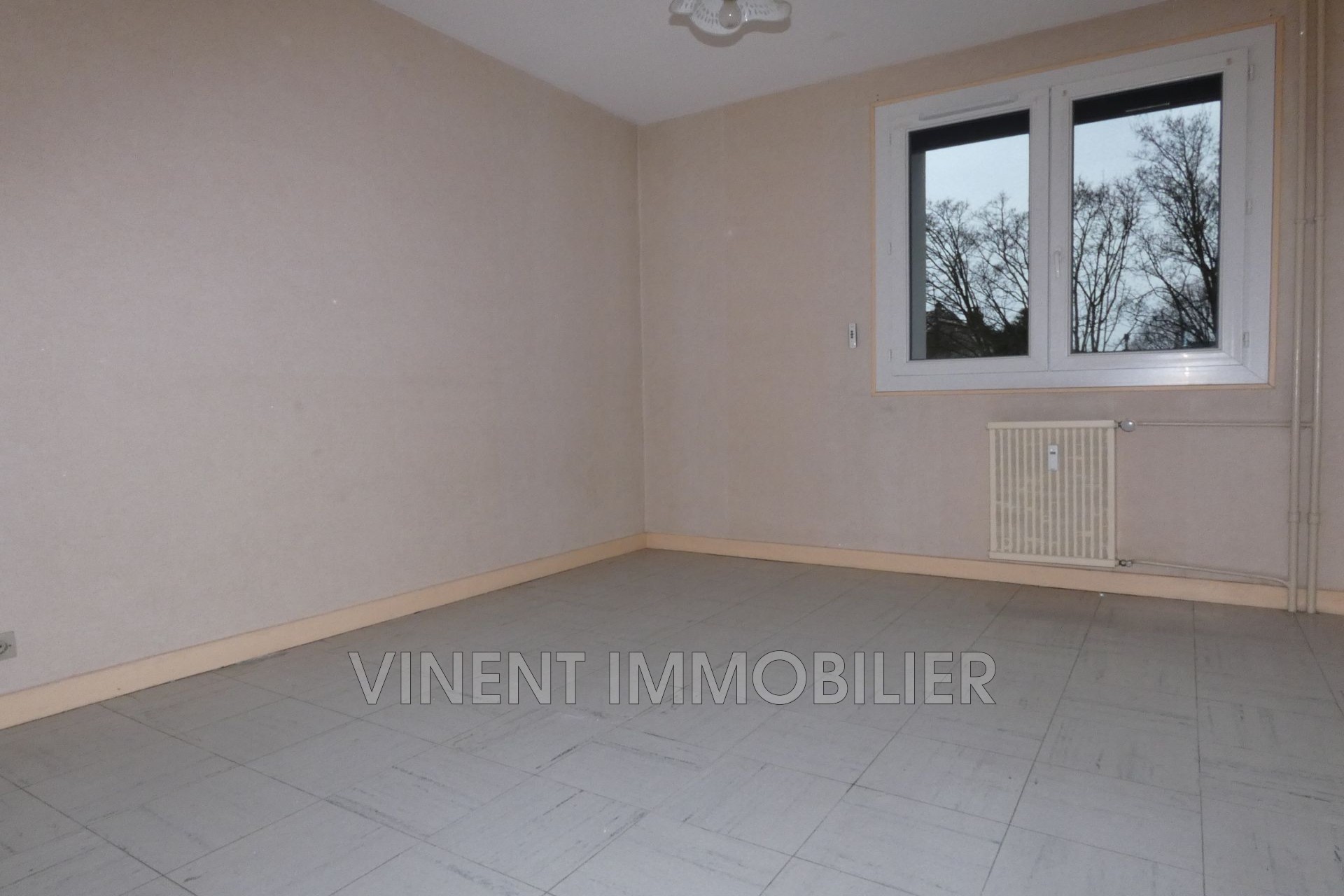 Location Appartement à Donzère 4 pièces