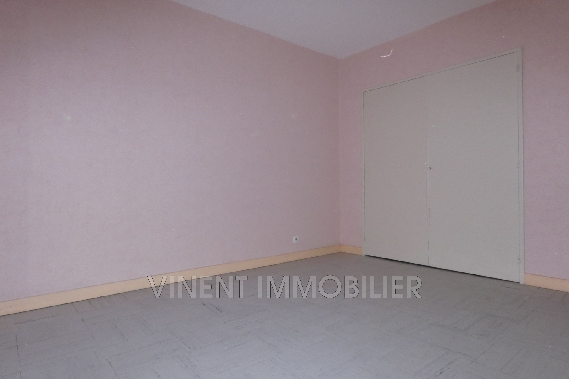 Location Appartement à Donzère 4 pièces