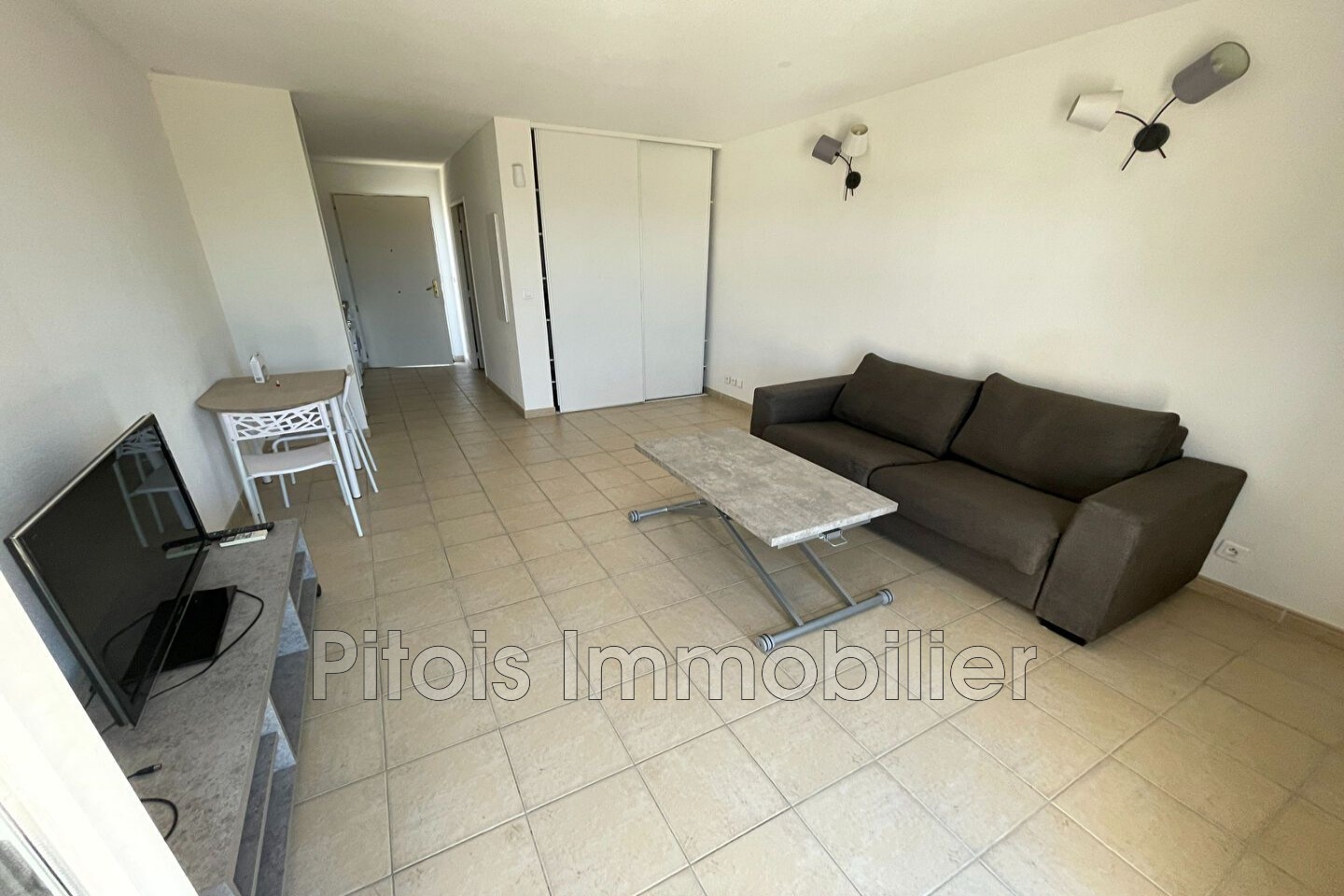 Location Appartement à Grasse 1 pièce