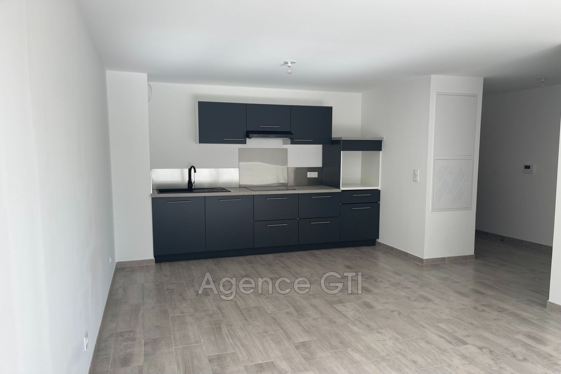 Location Appartement à Hyères 3 pièces