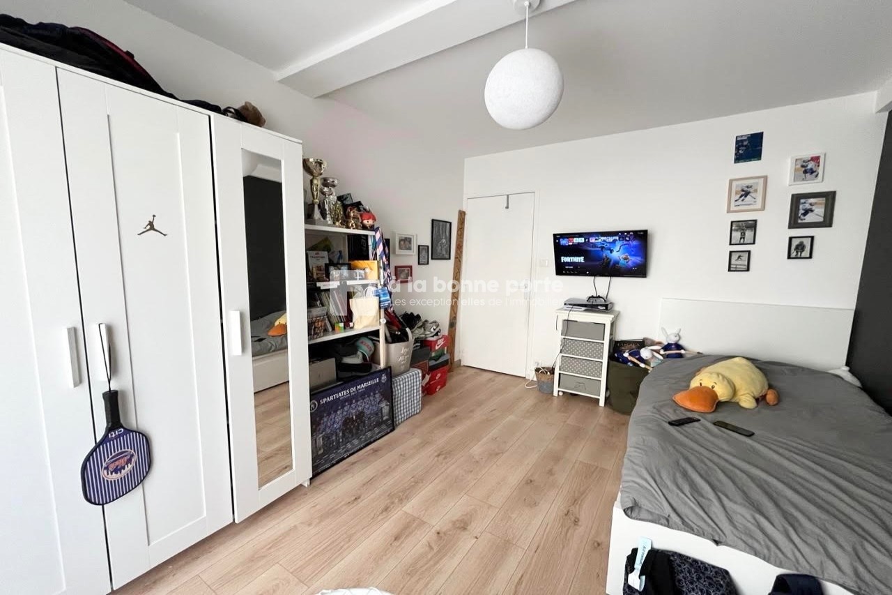 Vente Appartement à Marseille 5e arrondissement 5 pièces