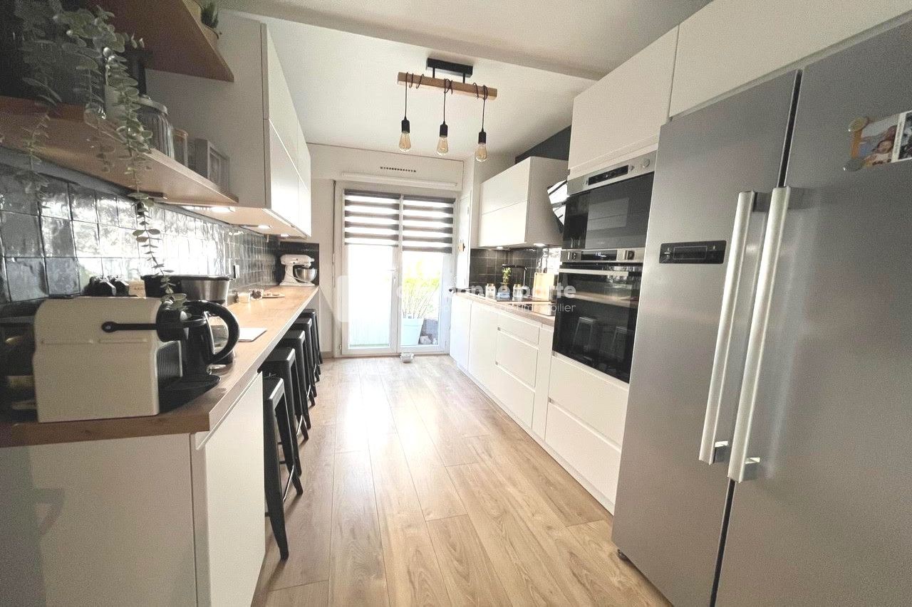 Vente Appartement à Marseille 5e arrondissement 5 pièces