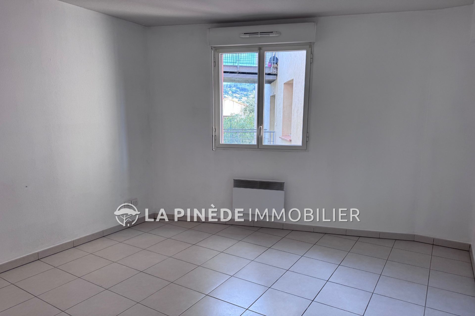 Location Appartement à Vallauris 2 pièces