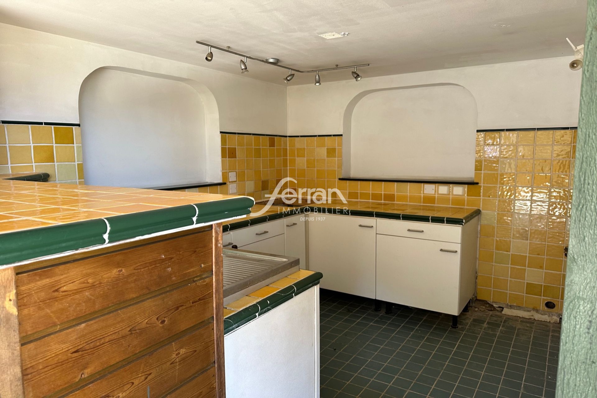 Vente Appartement à Salernes 12 pièces