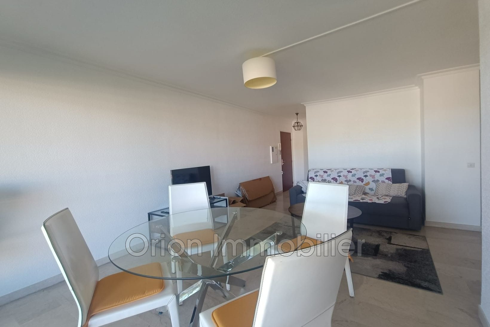 Location Appartement à Mandelieu-la-Napoule 2 pièces