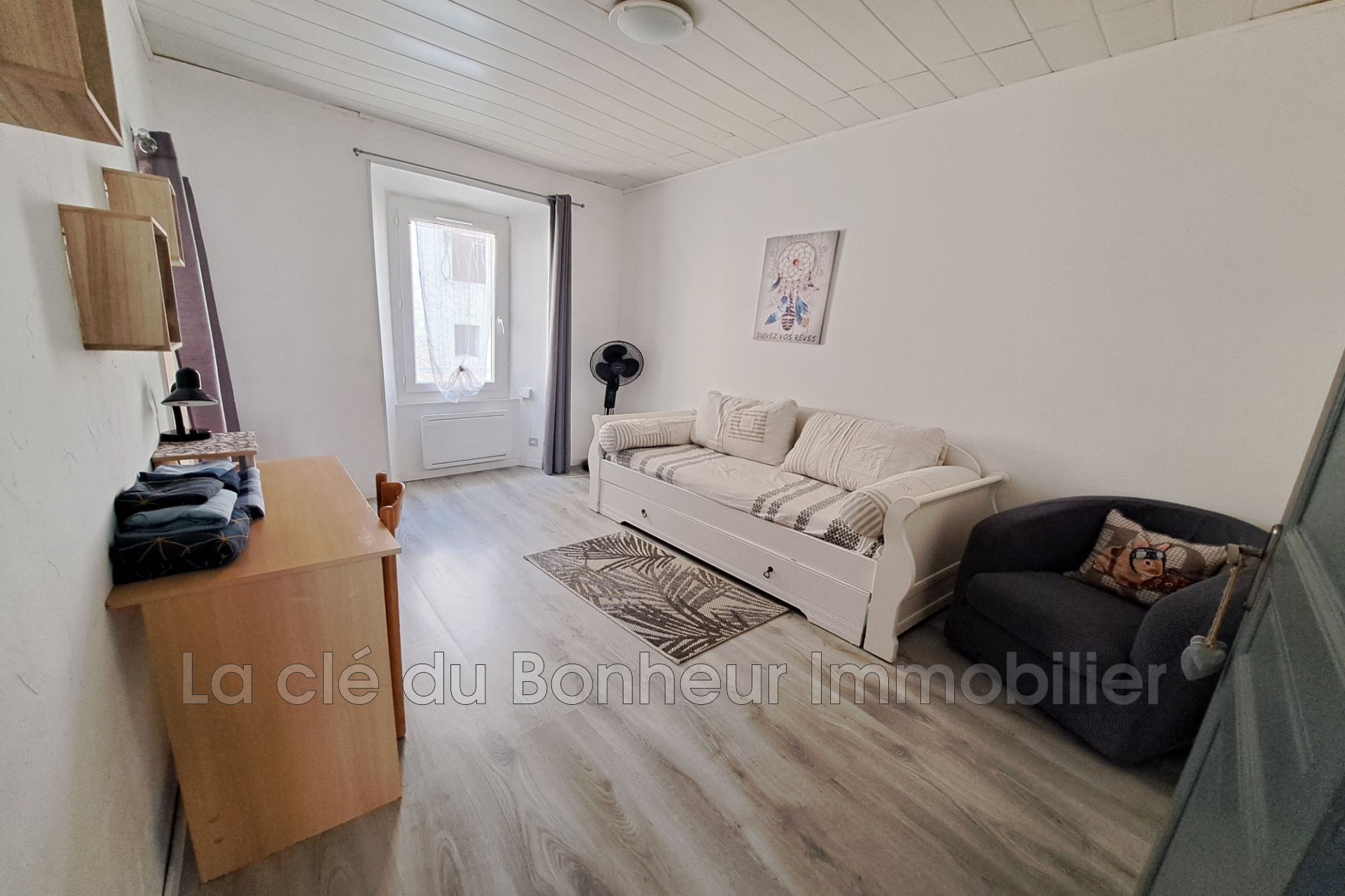 Location Appartement à Saint-Martin-de-Brômes 4 pièces