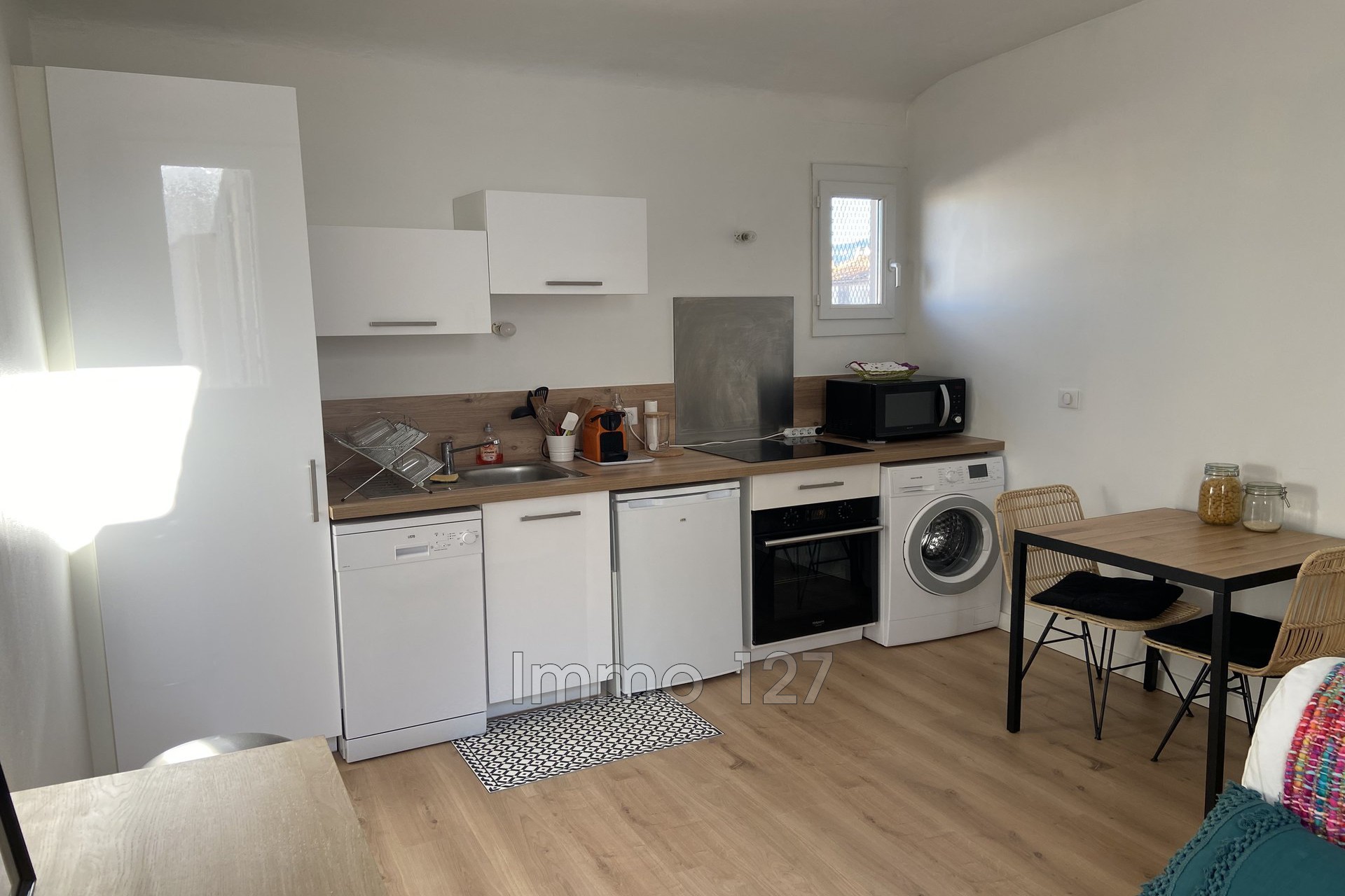 Location Appartement à Marseille 6e arrondissement 2 pièces