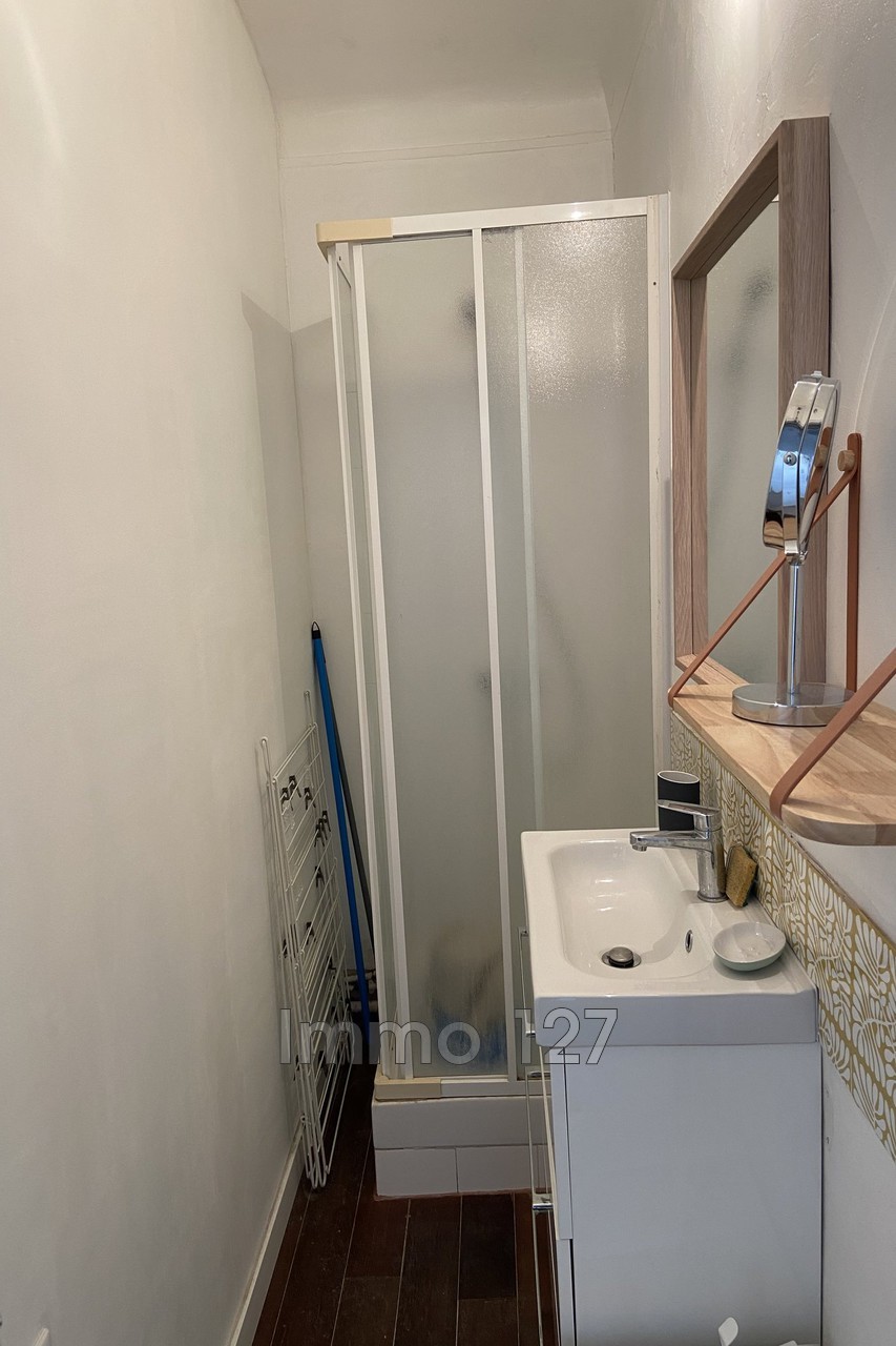 Location Appartement à Marseille 6e arrondissement 2 pièces