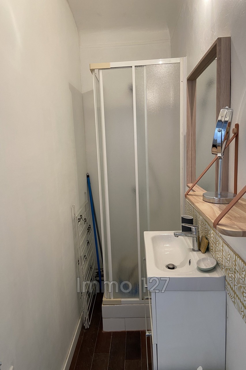 Location Appartement à Marseille 6e arrondissement 2 pièces