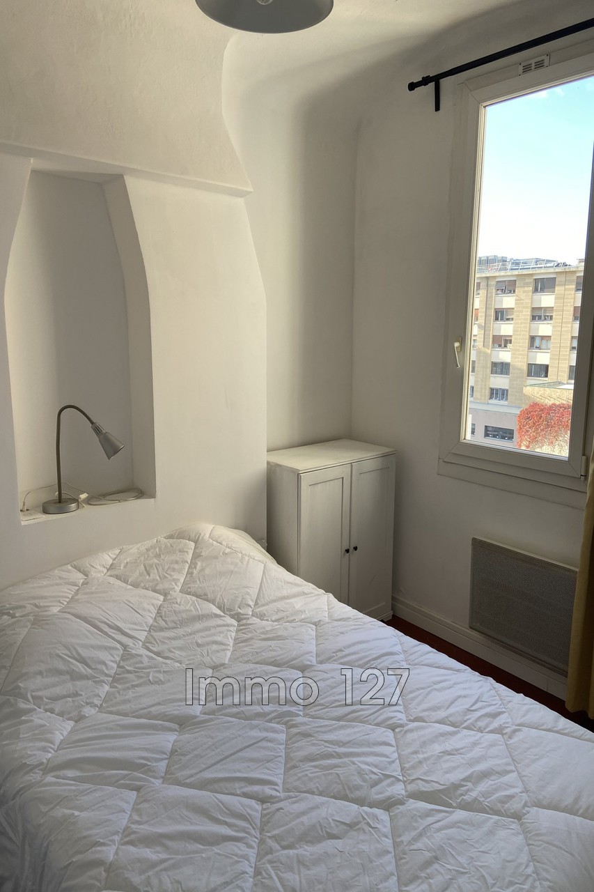 Location Appartement à Marseille 6e arrondissement 2 pièces