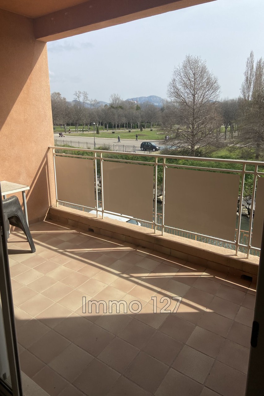 Location Appartement à Marseille 8e arrondissement 3 pièces