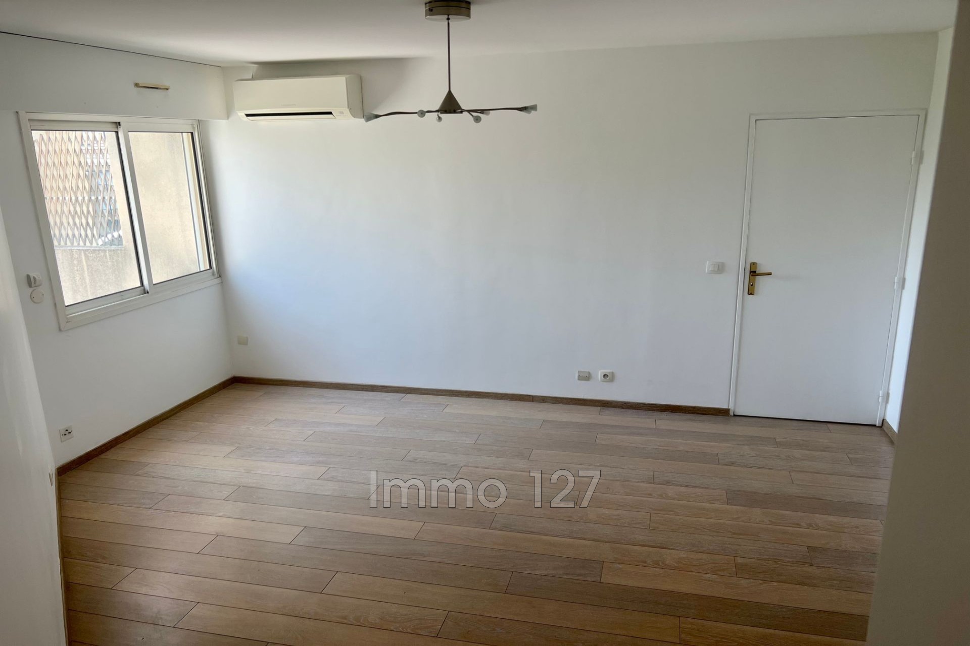 Location Appartement à Marseille 8e arrondissement 2 pièces