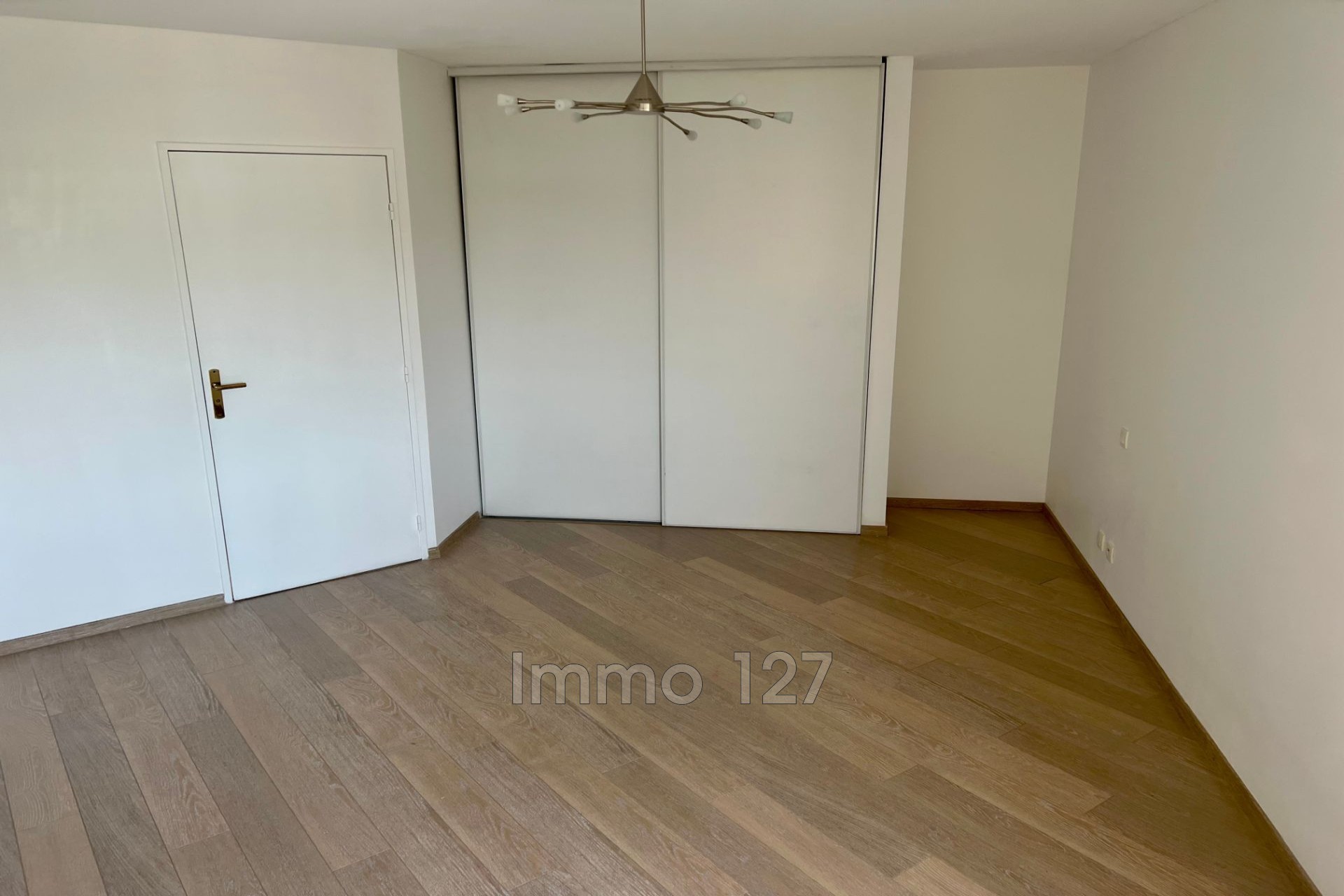 Location Appartement à Marseille 8e arrondissement 2 pièces