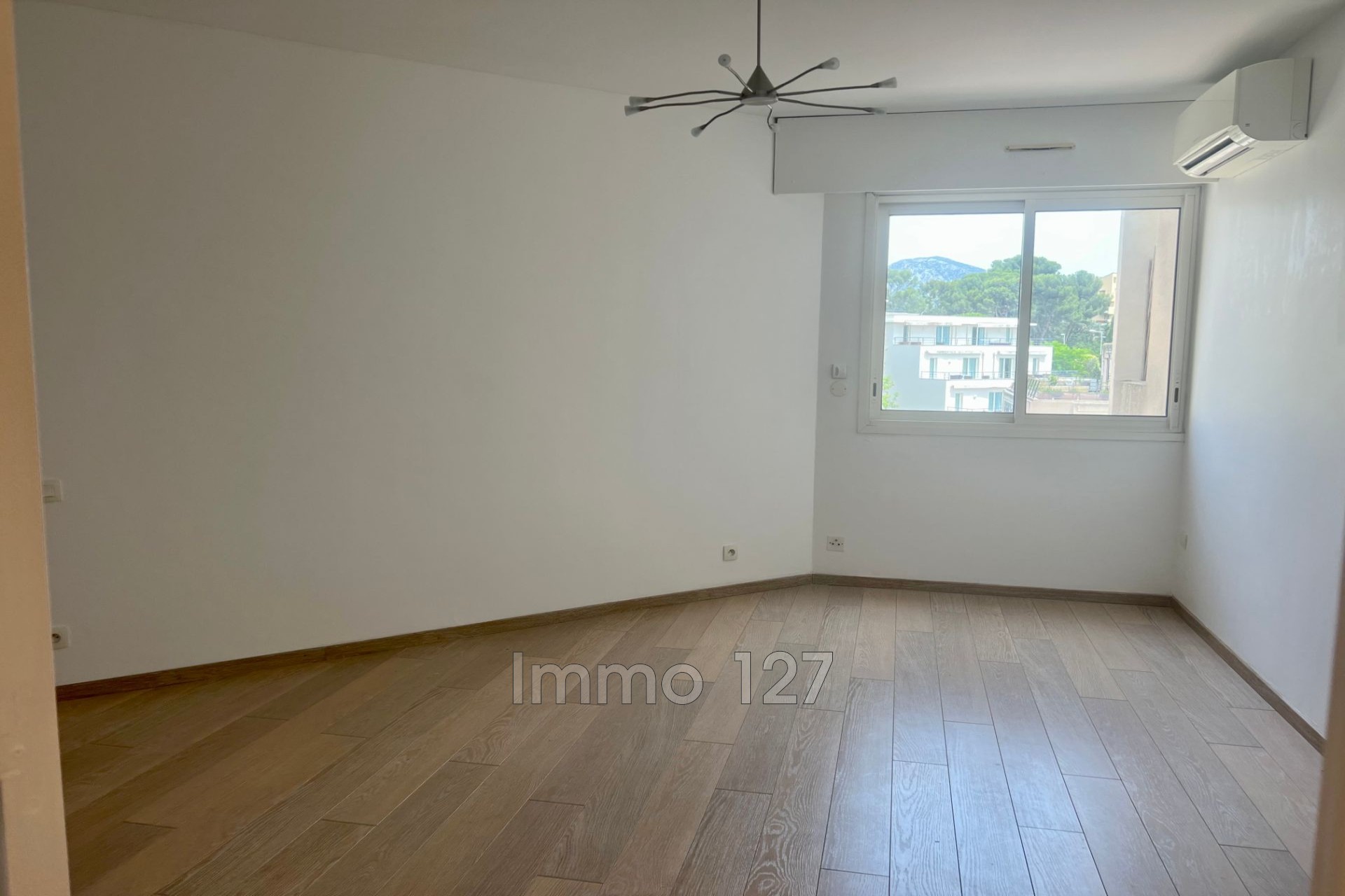 Location Appartement à Marseille 8e arrondissement 2 pièces