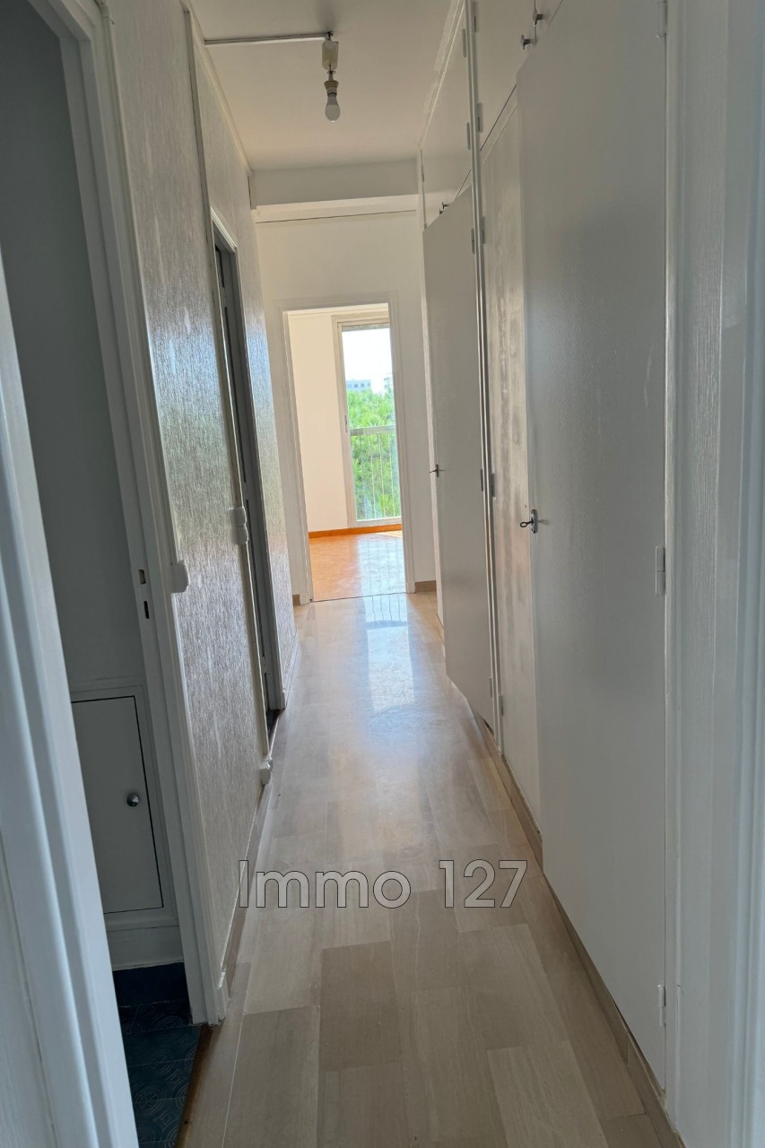 Location Appartement à Marseille 9e arrondissement 3 pièces