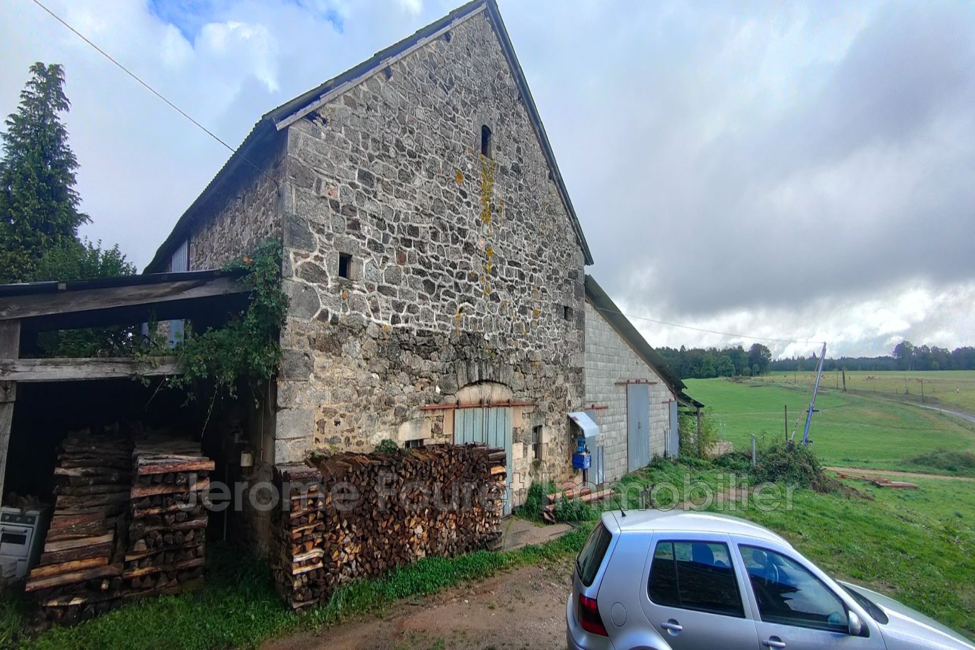 Vente Maison à Montaignac-Saint-Hippolyte 7 pièces