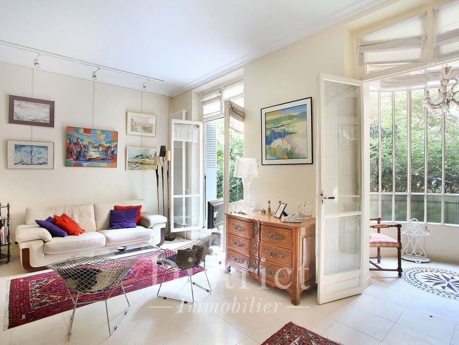 Vente Appartement à Paris Élysée  8e arrondissement 3 pièces