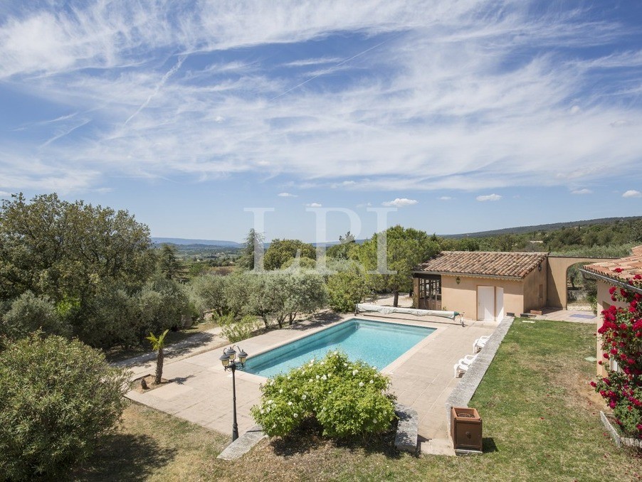 Vente Maison à Saint-Saturnin-lès-Apt 6 pièces