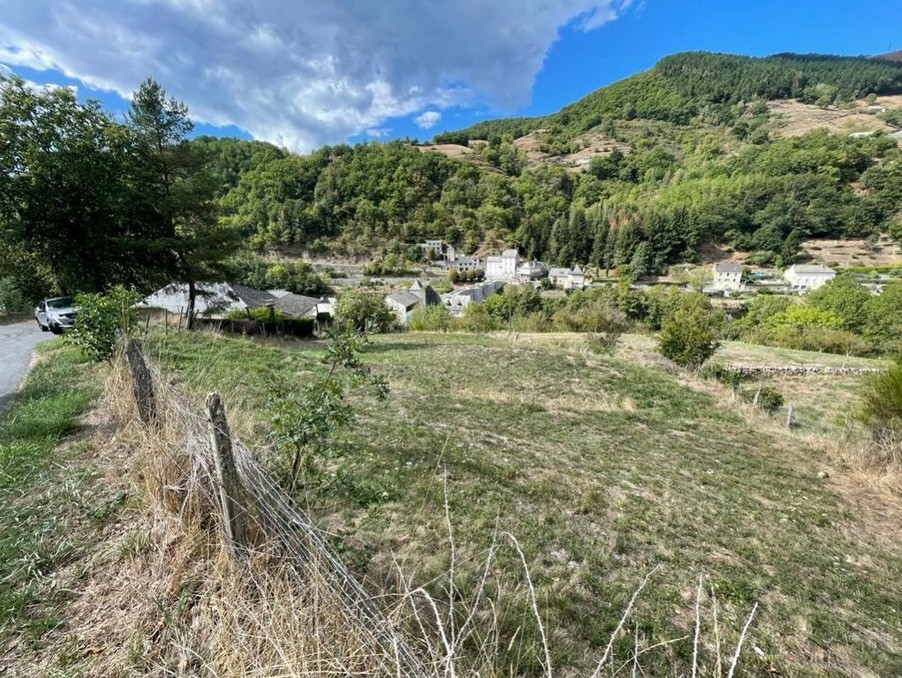 Vente Terrain à Entraygues-sur-Truyère 0 pièce