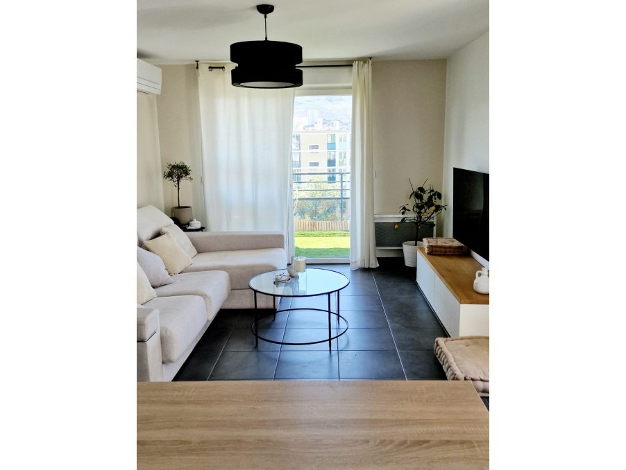 Vente Appartement à Marseille 11e arrondissement 3 pièces