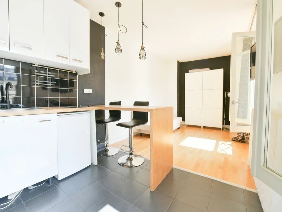 Vente Appartement à Paris Butte-Montmartre 18e arrondissement 1 pièce