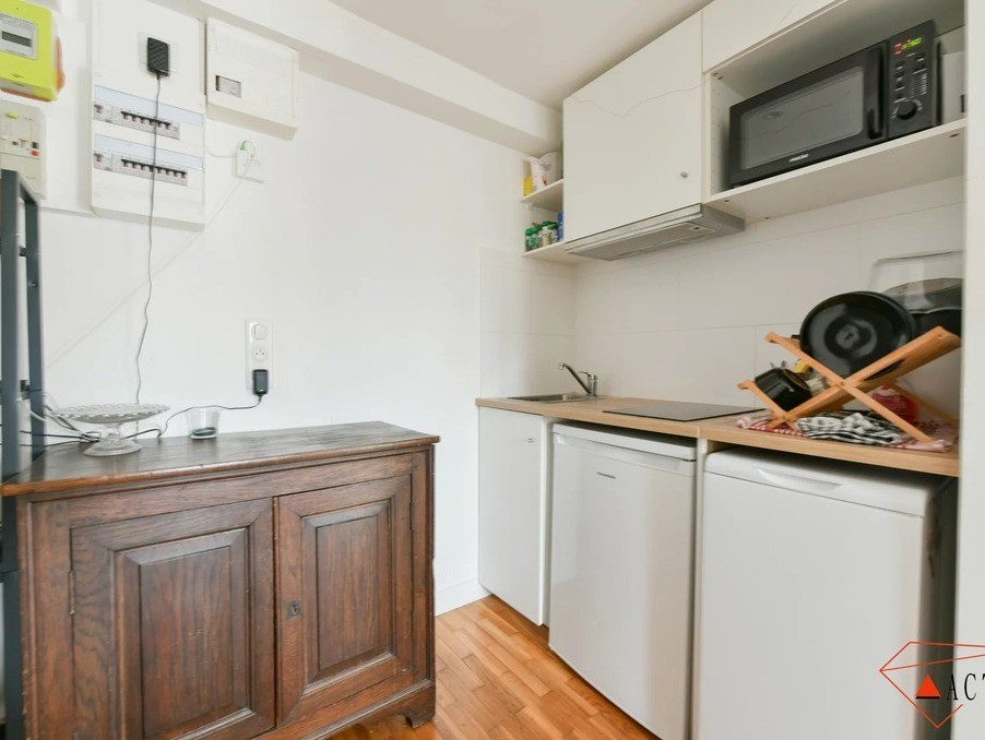 Vente Appartement à Paris Butte-Montmartre 18e arrondissement 1 pièce