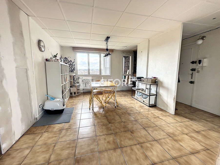 Vente Appartement à Sotteville-lès-Rouen 5 pièces