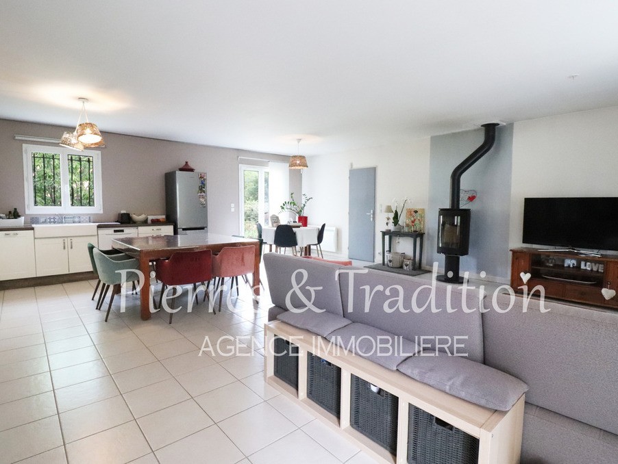 Vente Maison à Saint-Saturnin-lès-Apt 6 pièces