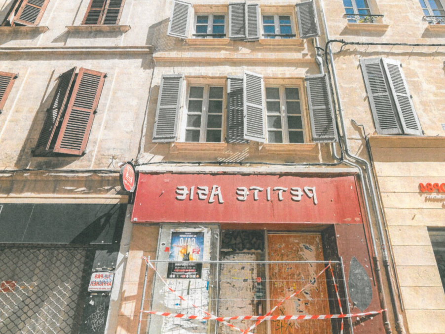 Vente Bureau / Commerce à Avignon 1 pièce