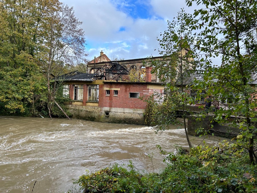 Vente Bureau / Commerce à Saint-Sulpice-sur-Risle 0 pièce