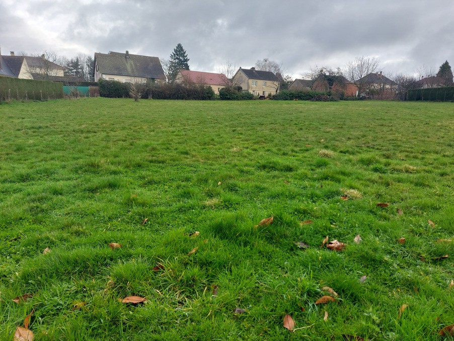 Vente Terrain à Saint-Yrieix-la-Perche 0 pièce