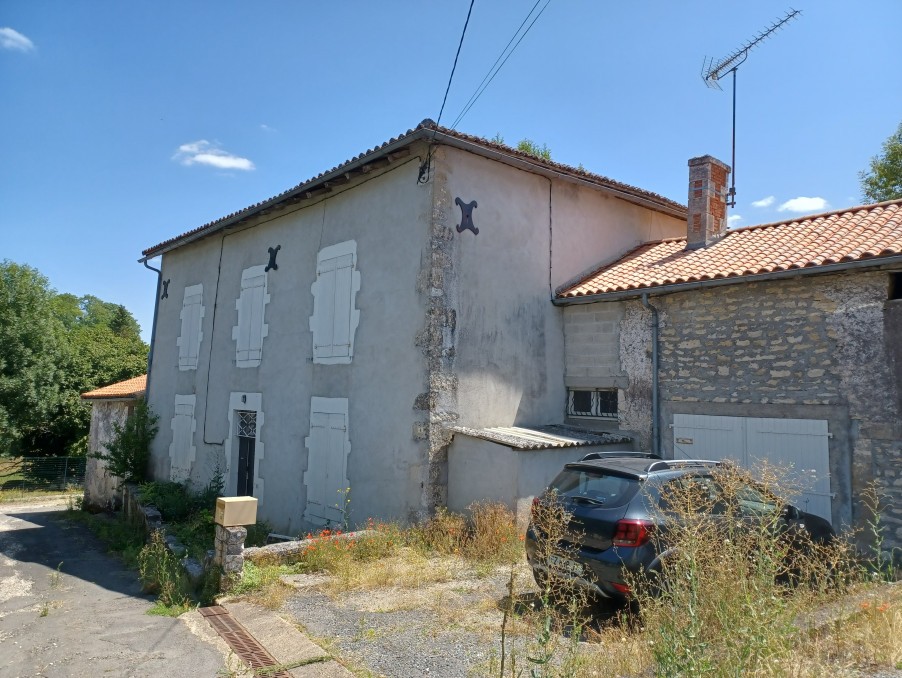 Vente Maison à Saint-Claud 0 pièce