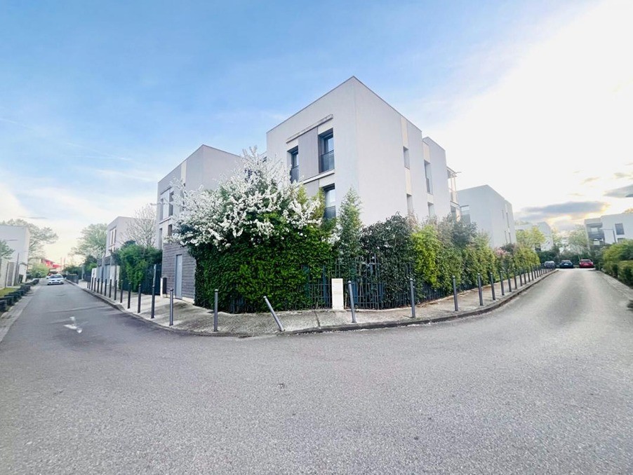 Vente Appartement à Bron 4 pièces