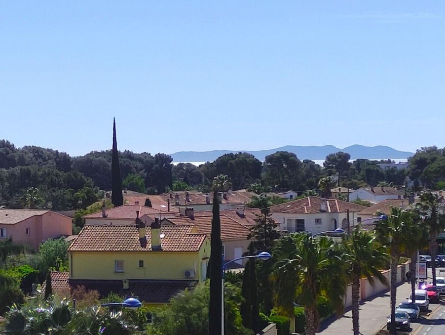 Vente Appartement à la Londe-les-Maures 3 pièces