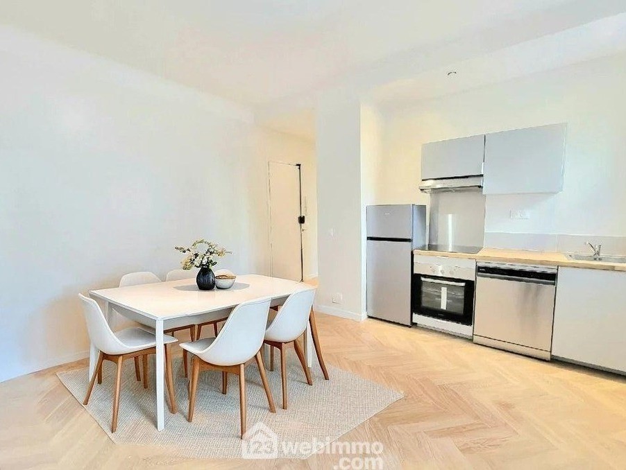 Vente Appartement à Paris Vaugirard 15e arrondissement 2 pièces