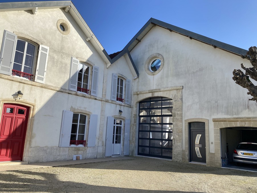 Vente Maison à Saint-Jean-d'Angély 8 pièces